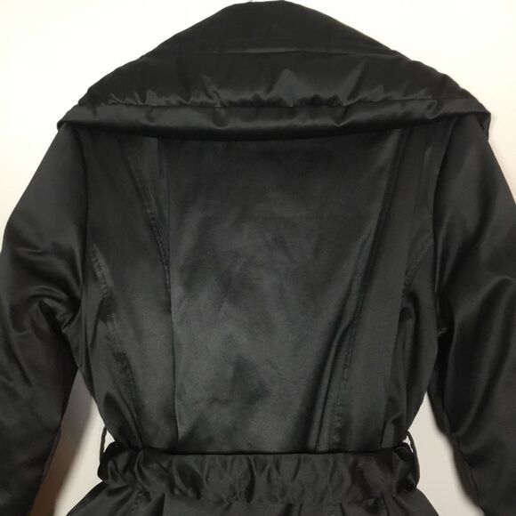 Ellie Tahari black shiny coat oversized collar belt polyester/down/feather sz M - Picture 5 of 10